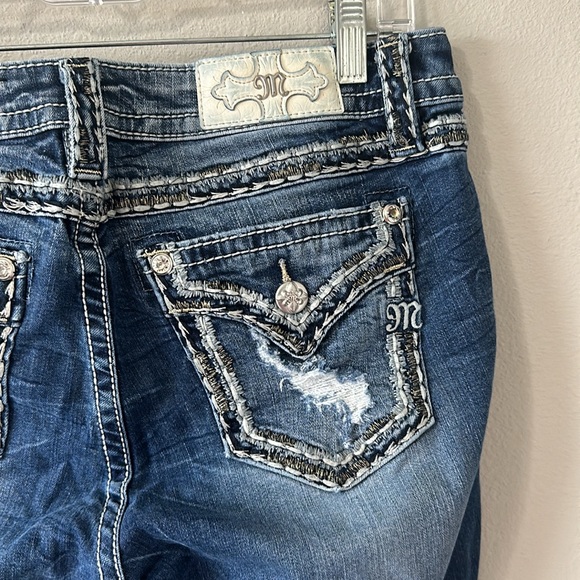 Miss Me Mid-Rise Easy Crop Capri Jeans Women's Size 29 Bling - Picture 7 of 16